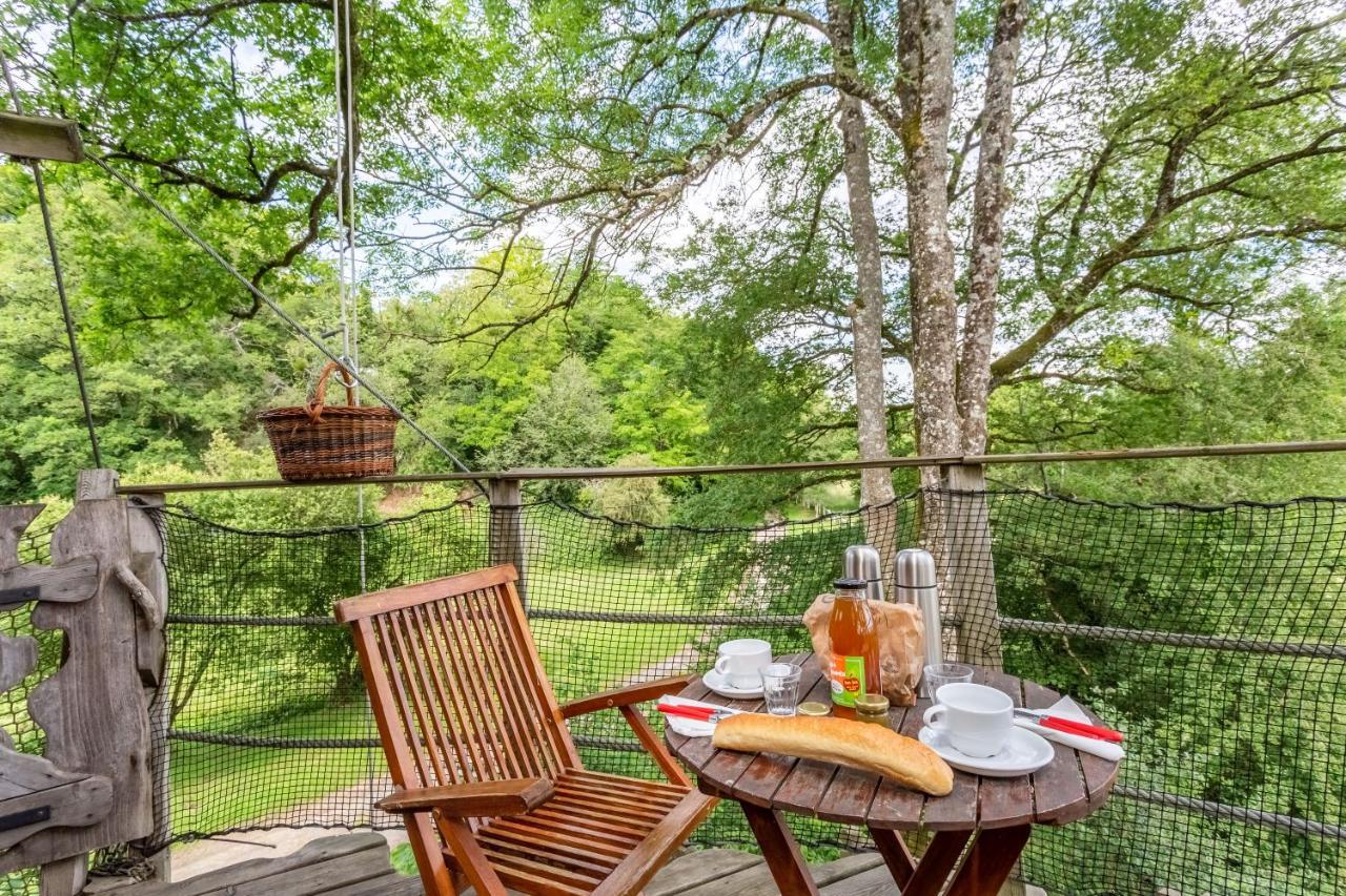 Domaine Des Vaulx - Locations De Cabanes Insolites La Baconniere 외부 사진