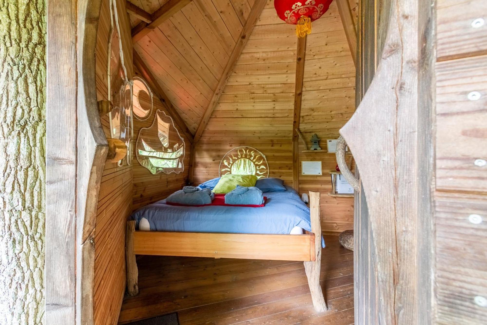 Domaine Des Vaulx - Locations De Cabanes Insolites La Baconniere 외부 사진