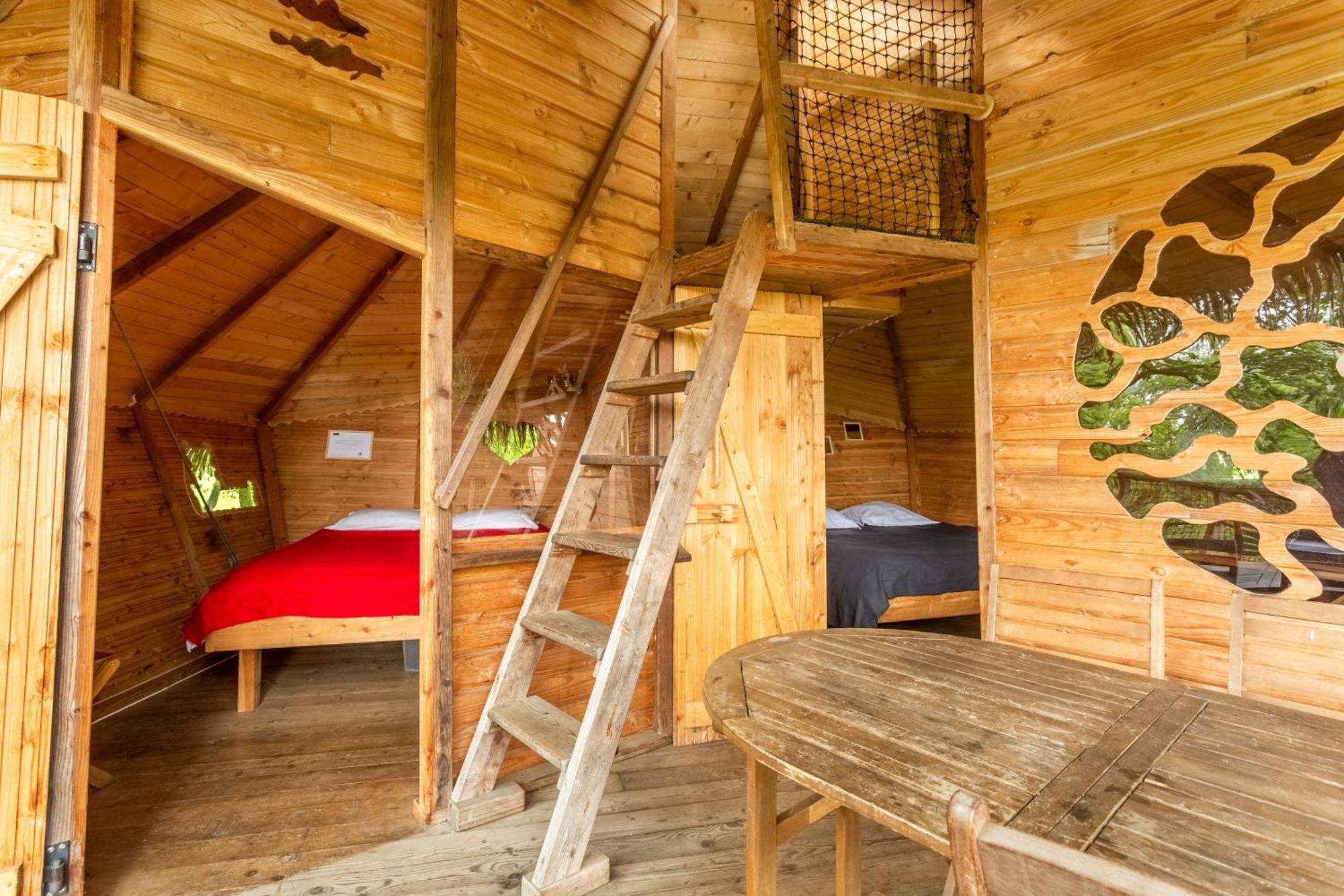 Domaine Des Vaulx - Locations De Cabanes Insolites La Baconniere 외부 사진