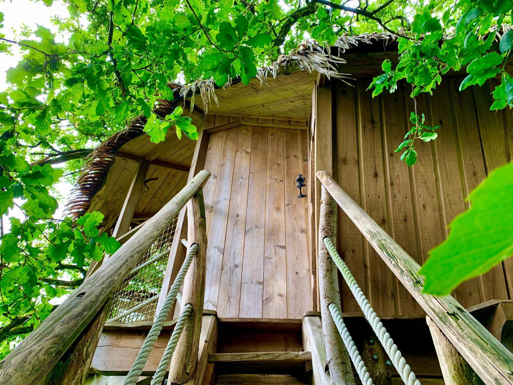 Domaine Des Vaulx - Locations De Cabanes Insolites La Baconniere 외부 사진